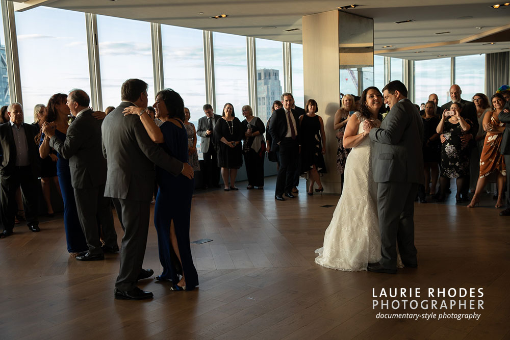 A wedding at The Bay Room, NYC - wedding photography by Laurie Rhodes 12
