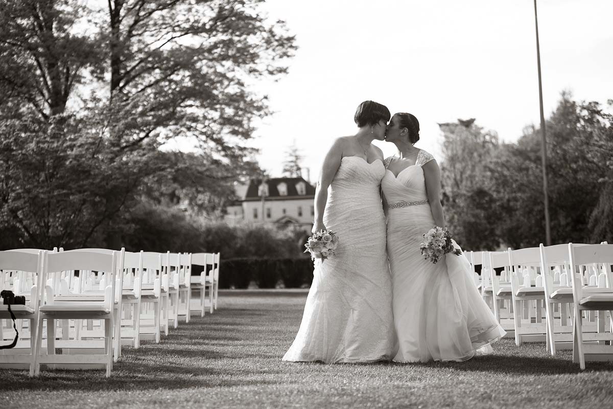 Gay Wedding Photography from Laurie Rhodes Photographer | Sarah and Jenny