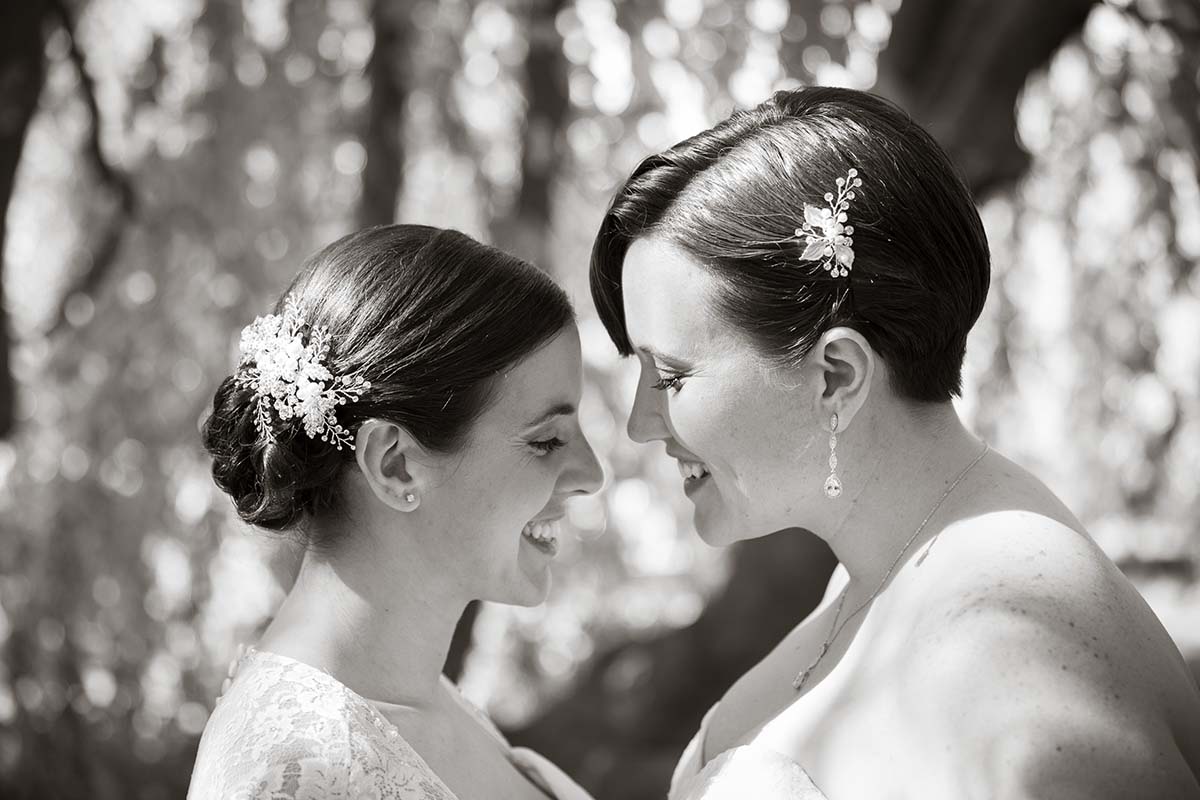 Gay Wedding Photos from Laurie Rhodes Photographer | Sarah and Jenny
